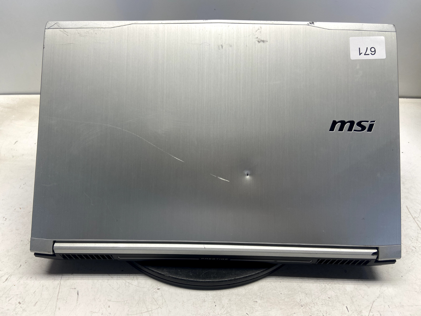 MSI MS-16J5 Intel Core i5-6300u 8GB GTX 960M NO HDD NO BAT – FOR PARTS