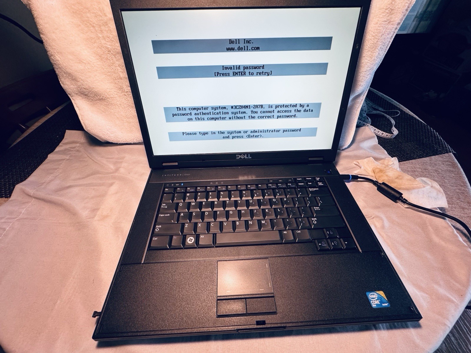 Dell Latitude E5500 15″ Core 2 Duo Wi-Fi Bluetooth VGA USB