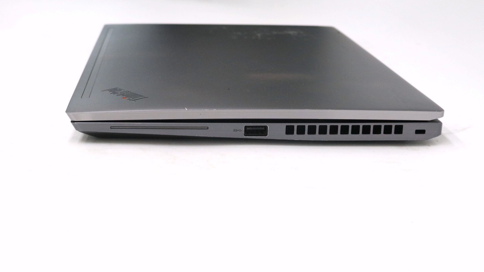 Lenovo ThinkPad X13 Gen 3 13″ i7-1270p 16GB 512GB – Very Good