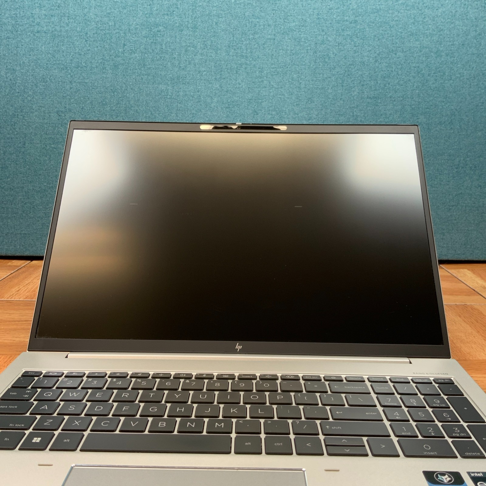 HP EliteBook 860 G9 12th Gen Intel i7-1255U 16GB RAM 256 GB SSD Win 11 Pro