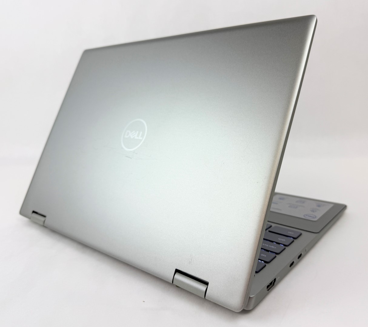 Dell Inspiron 14 Plus 7425 14″ FHD Touch Ryzen 5 5625U 8GB 512GB SSD W11H 2-in-1