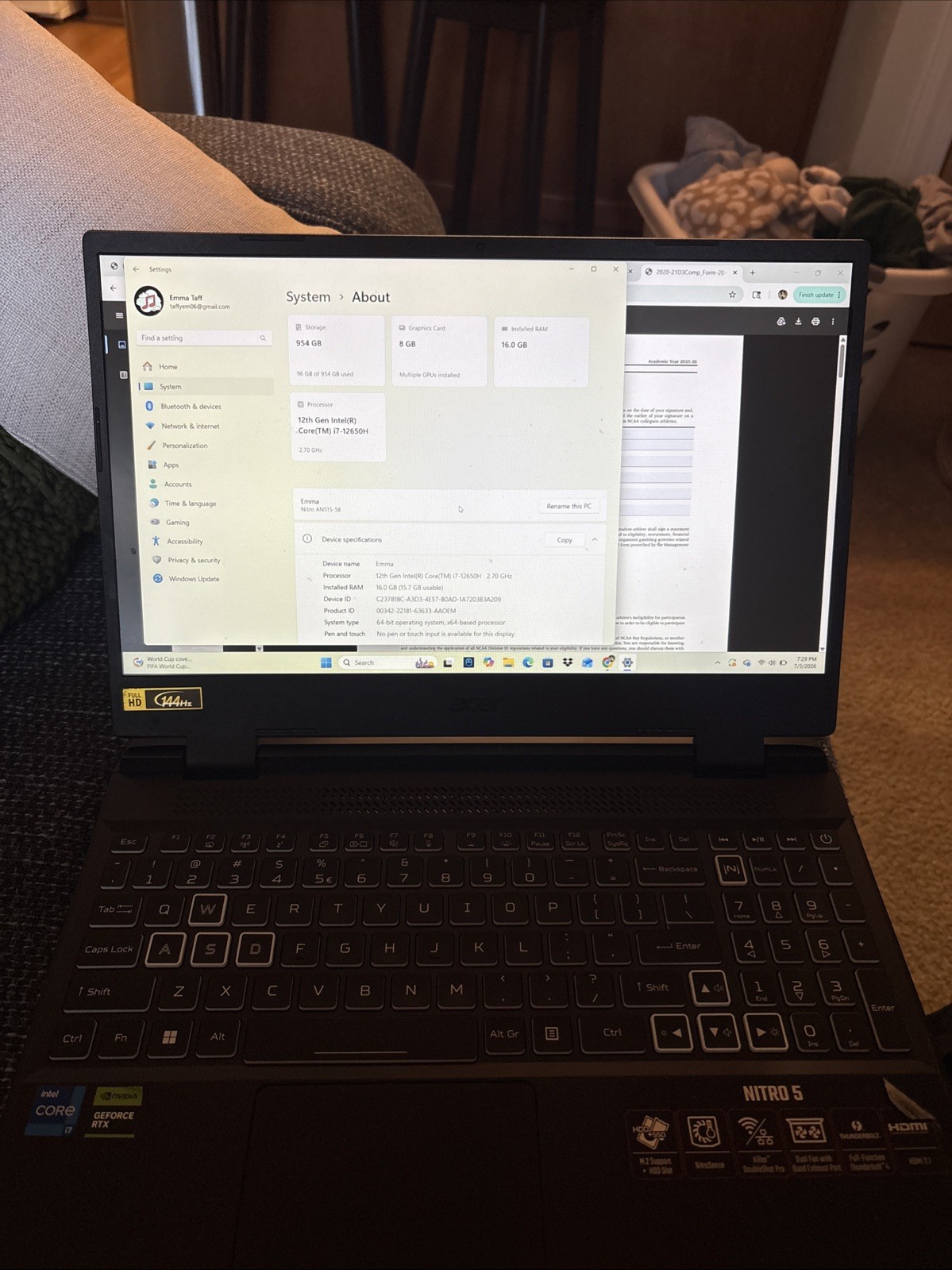 Acer Nitro 5 AN515-58 15.6 in (512GB SSD, Intel Core i5 10th Gen., 2.0GHz, 16GB