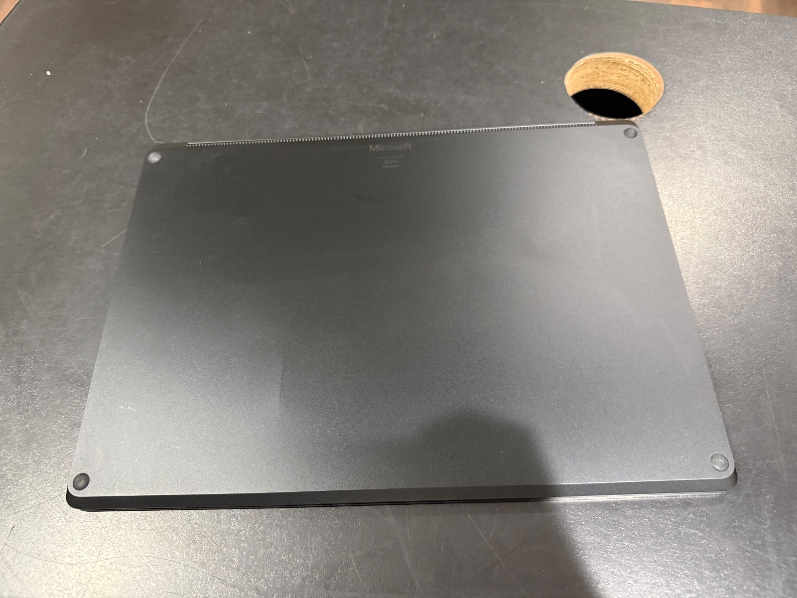 Microsoft Surface Laptop 3 1872 1.20GHz i5-1035G7 8GB RAM 256GB SSD Win 11 -READ