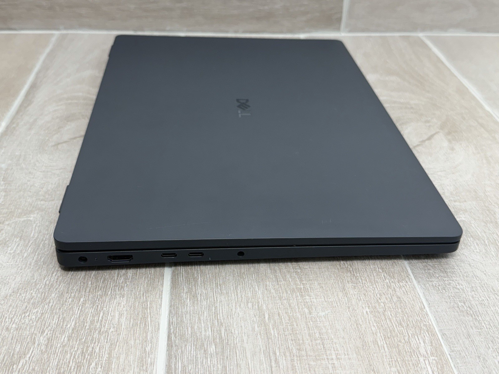 Dell Pro 16 PC16250 WUGA Intel Core 3-100U 8GB RAM 256GB NVMe SSD Win-11