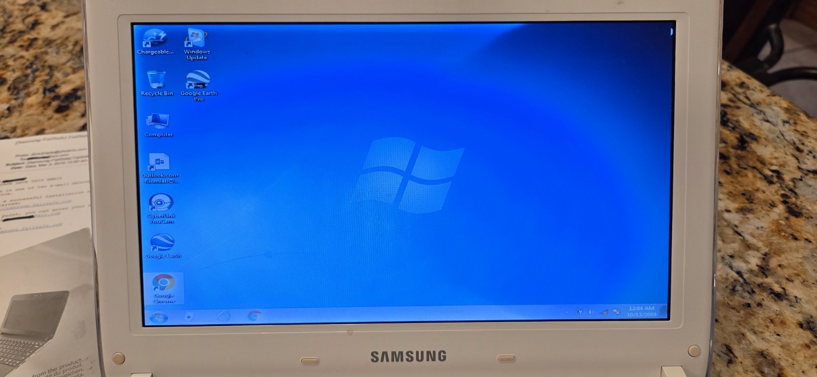 Samsung N210 10.1″ White Netbook Atom 1.66GHz 1GB 160GB HDD Win 7 Charger