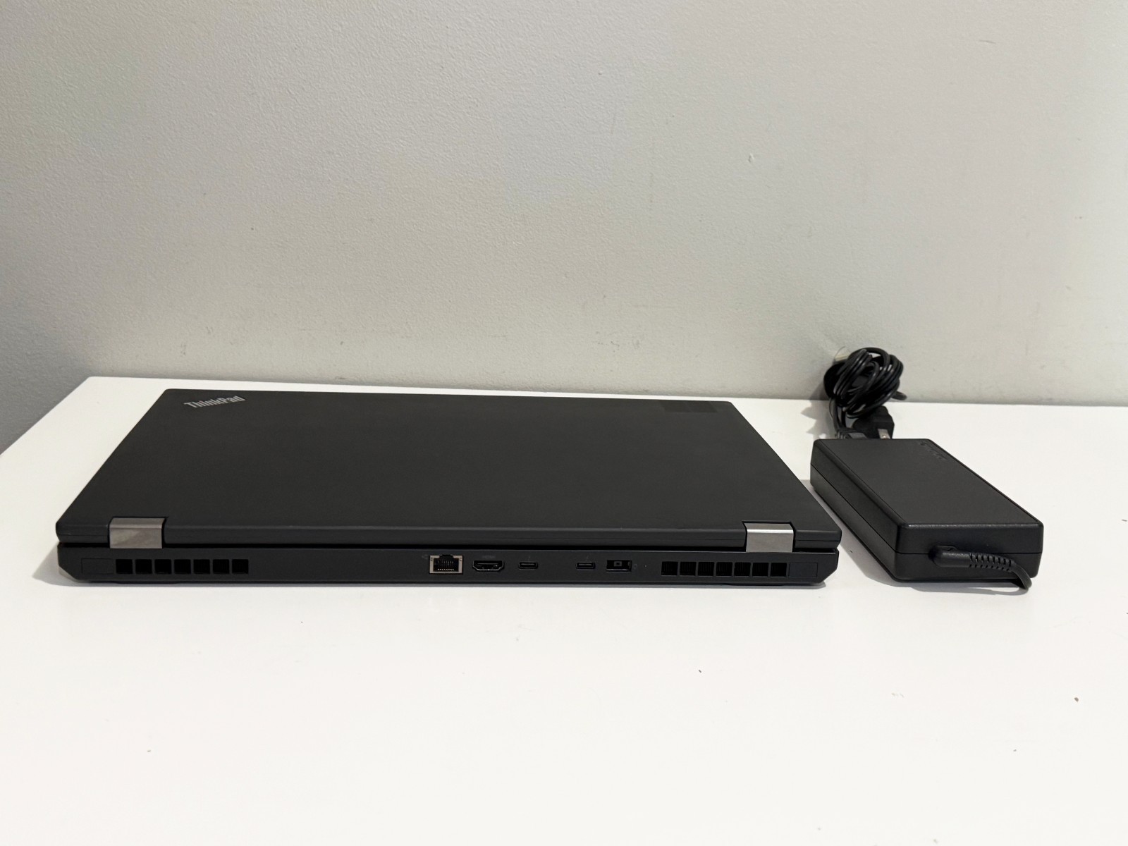 Lenovo ThinkPad P52 15.6″ Business Laptop Intel Xeon 512GB SSD|32GB Ram