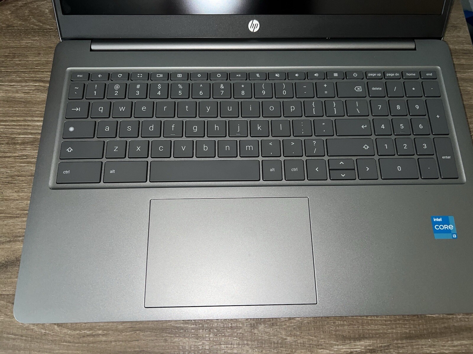 HP – 15.6″ Full HD Chromebook Plus – 8GB Memory – 128GB UFS – Mineral Silver