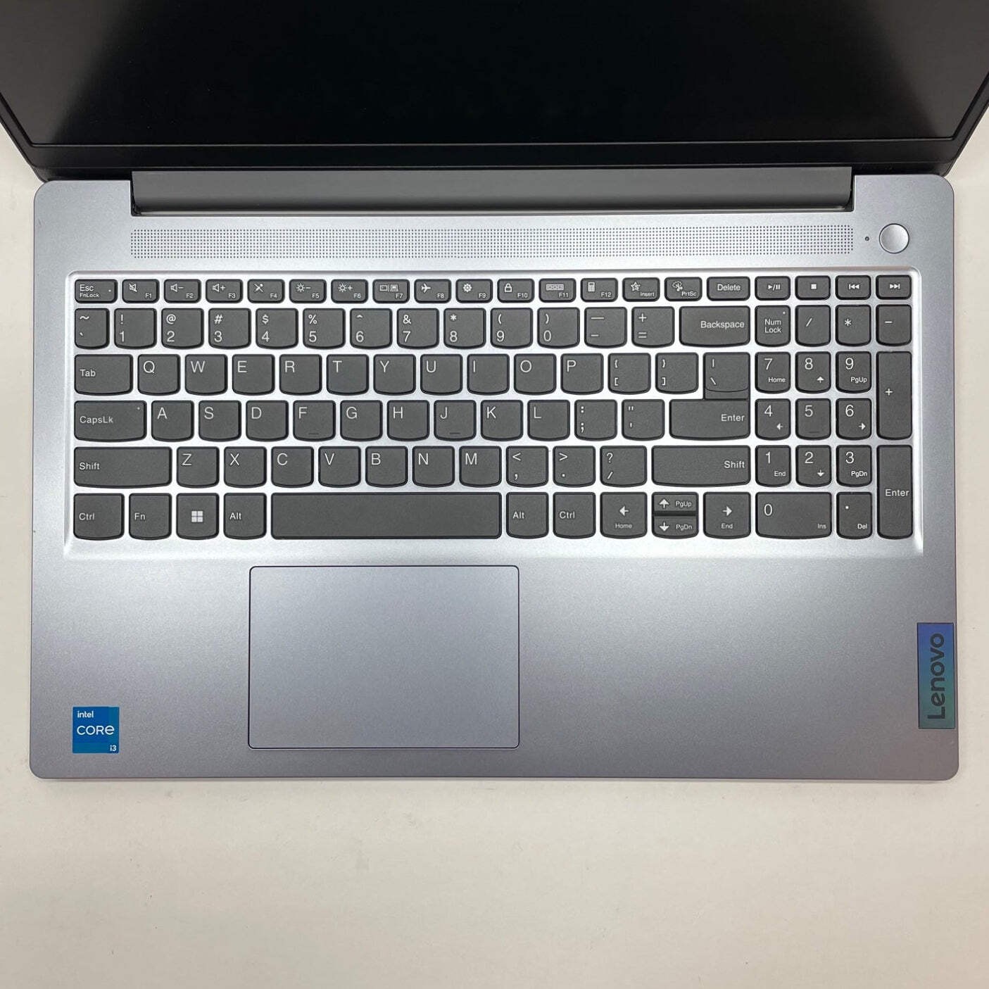 Lenovo IdeaPad Slim 3 15IAN8 15.6″ i3-N305 1.8GHz 8GB RAM 128GB SSD