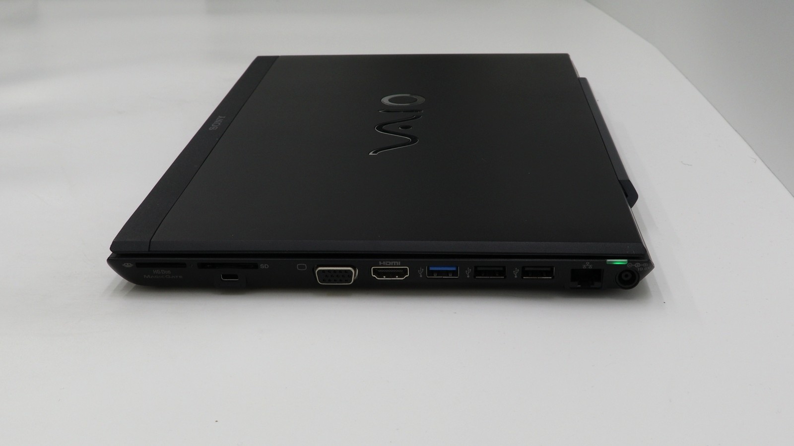 Sony VPCSB11FX i5-2410m 6GB 512GB – Excellent SERVICE BATTERY