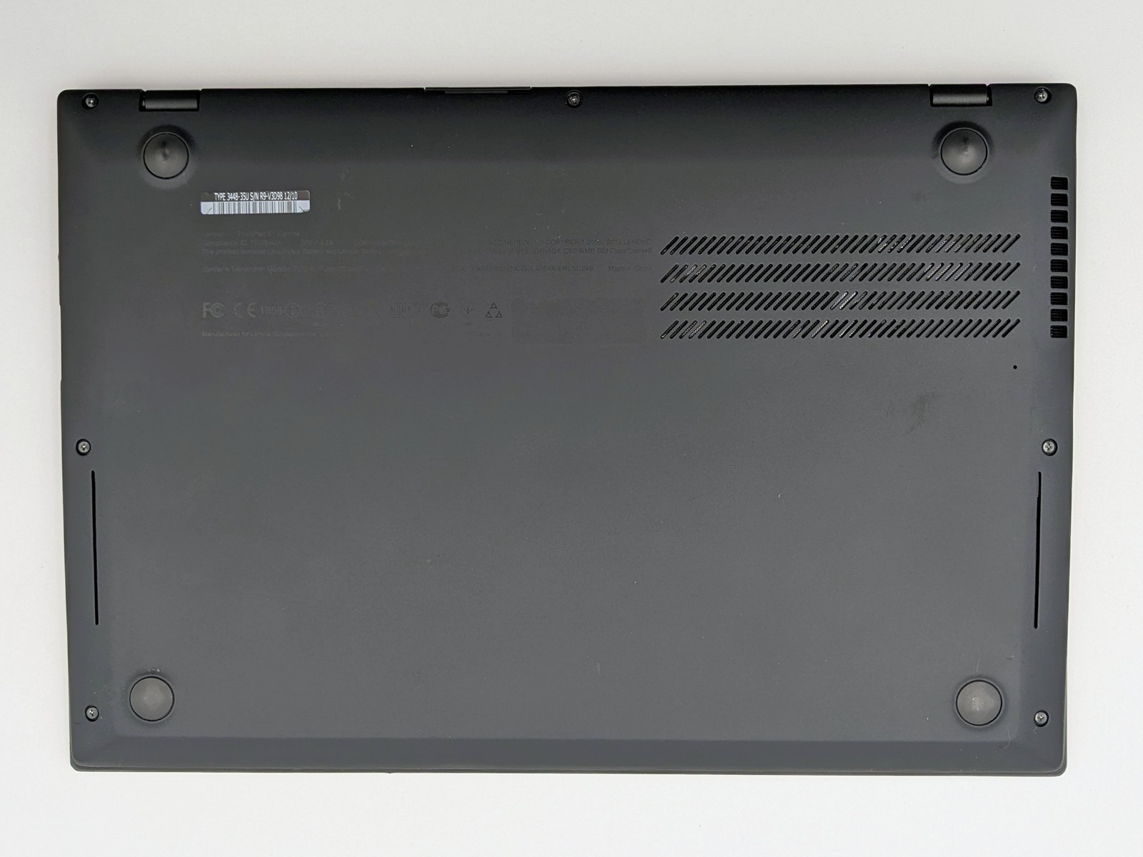 Lenovo ThinkPad X1 Carbon 1st Gen 14″ HD+ I5-3427U 256GB SSD 8GB W10P Webcam