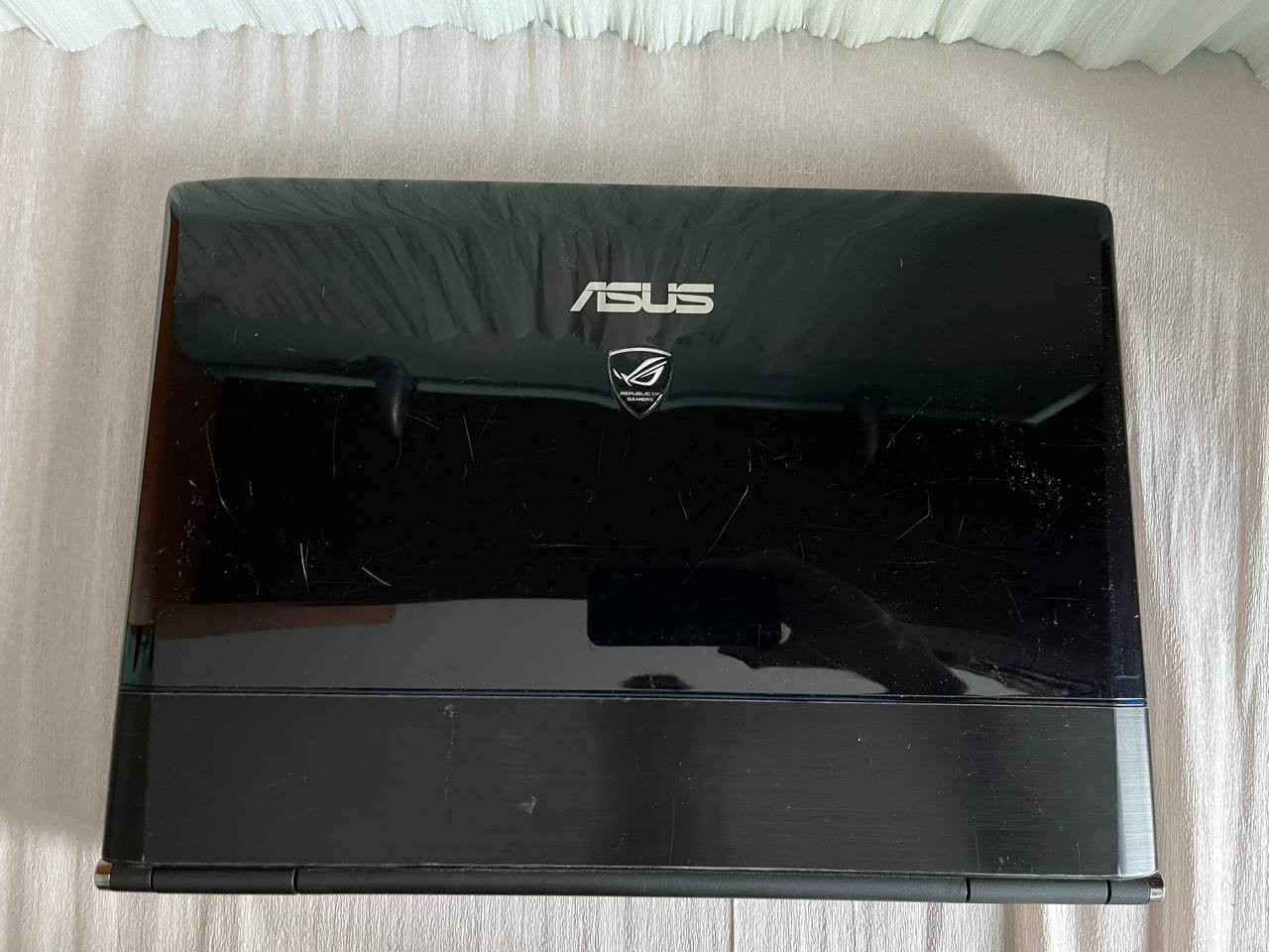 *Rare* 17.3” Asus Rog G72GX Core 2 Duo, Nvidia Laptop Not Working