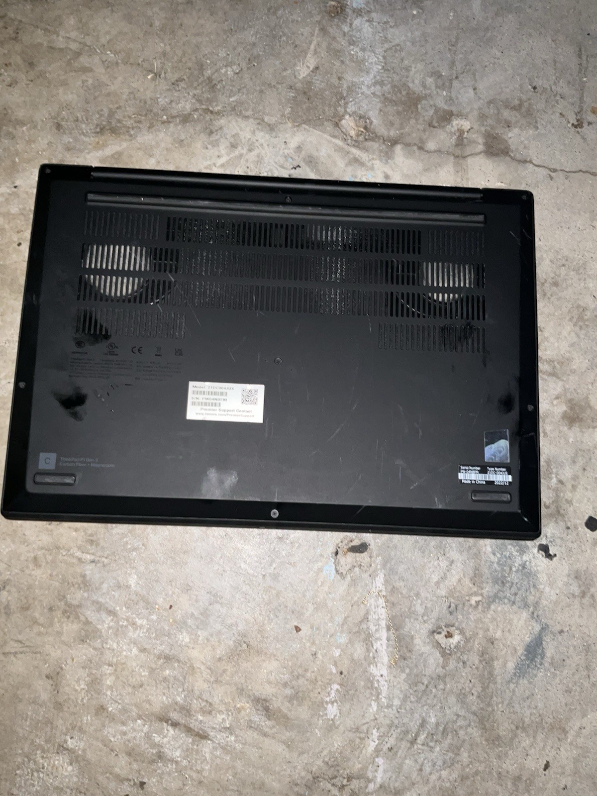 Lenovo ThinkPad X1 Carbon 6th Gen 14″ Intel i7-8550U 1.8GHz 16GB RAM 512GB SSD