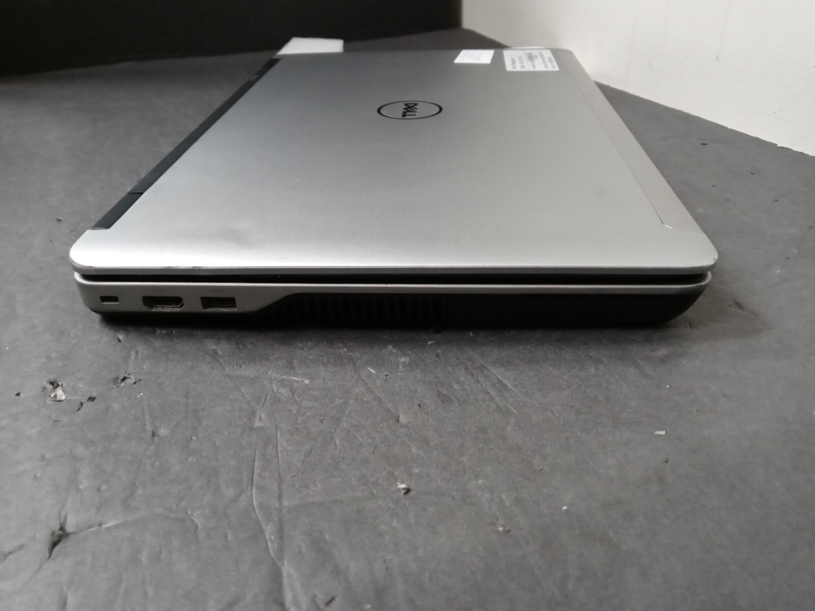 Dell Precision M2800 15″ Laptop Intel i7-4810MQ 2.8GHz 8GB RAM NO HDD/OS NO ADAP