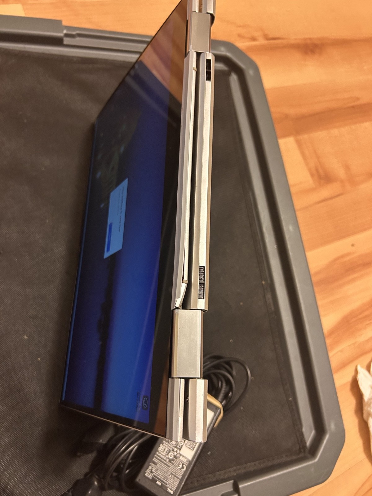 Dell Inspiron 7506 2-in-1 15.6″ Touch Laptop i7 2.8GHz 256GB SSD 16GB RAM read!