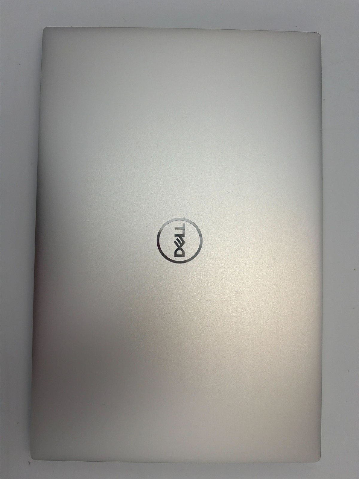 Dell XPS 15 9500 (2020) 12th Gen Intel(R) Core(TM) i7-12700H 2.30GHz 32GB RAM 51