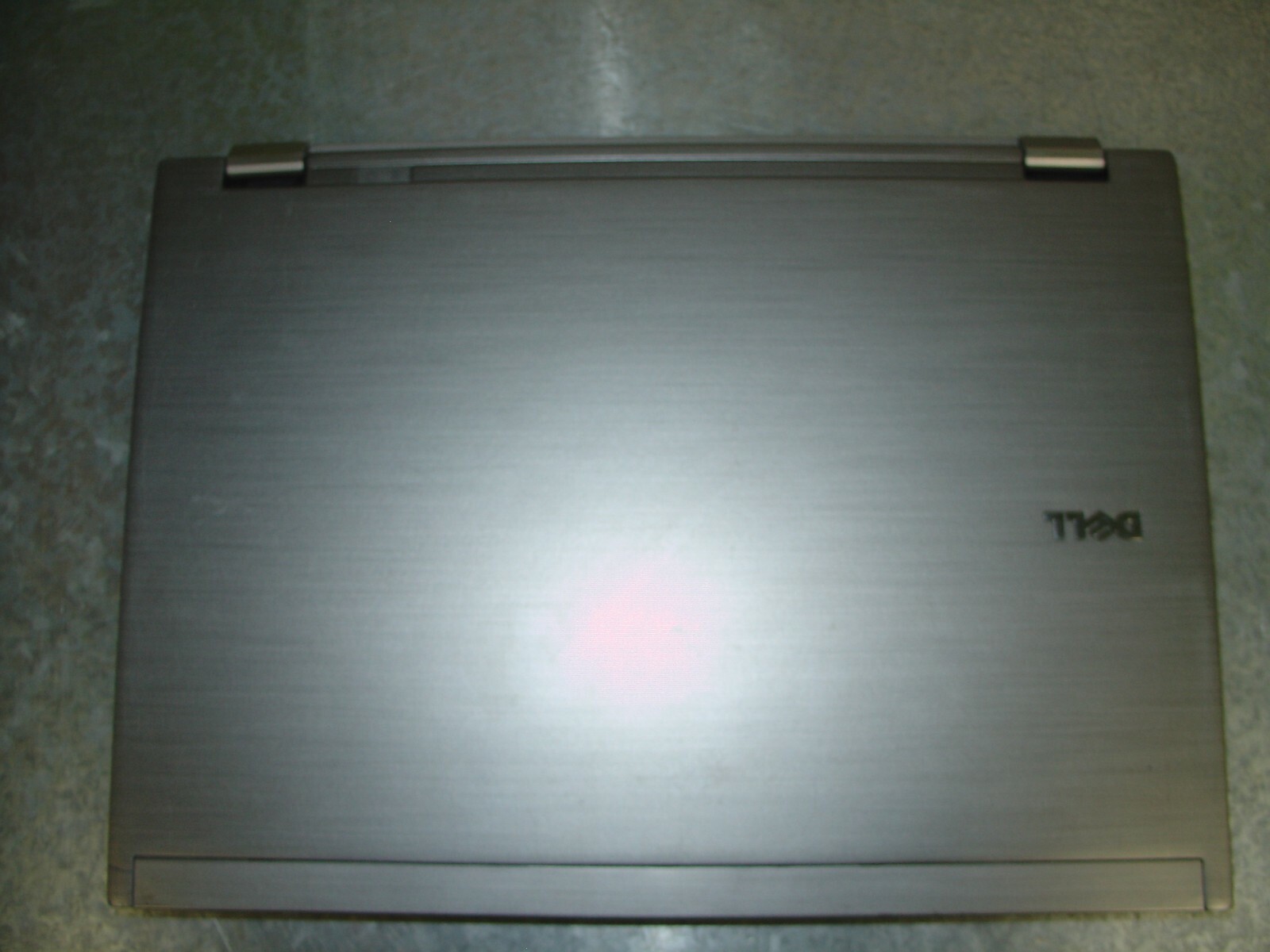 Dell Latitude E6410 No Ram/HDD/Batt/PS For Parts Only – Cracked Screen