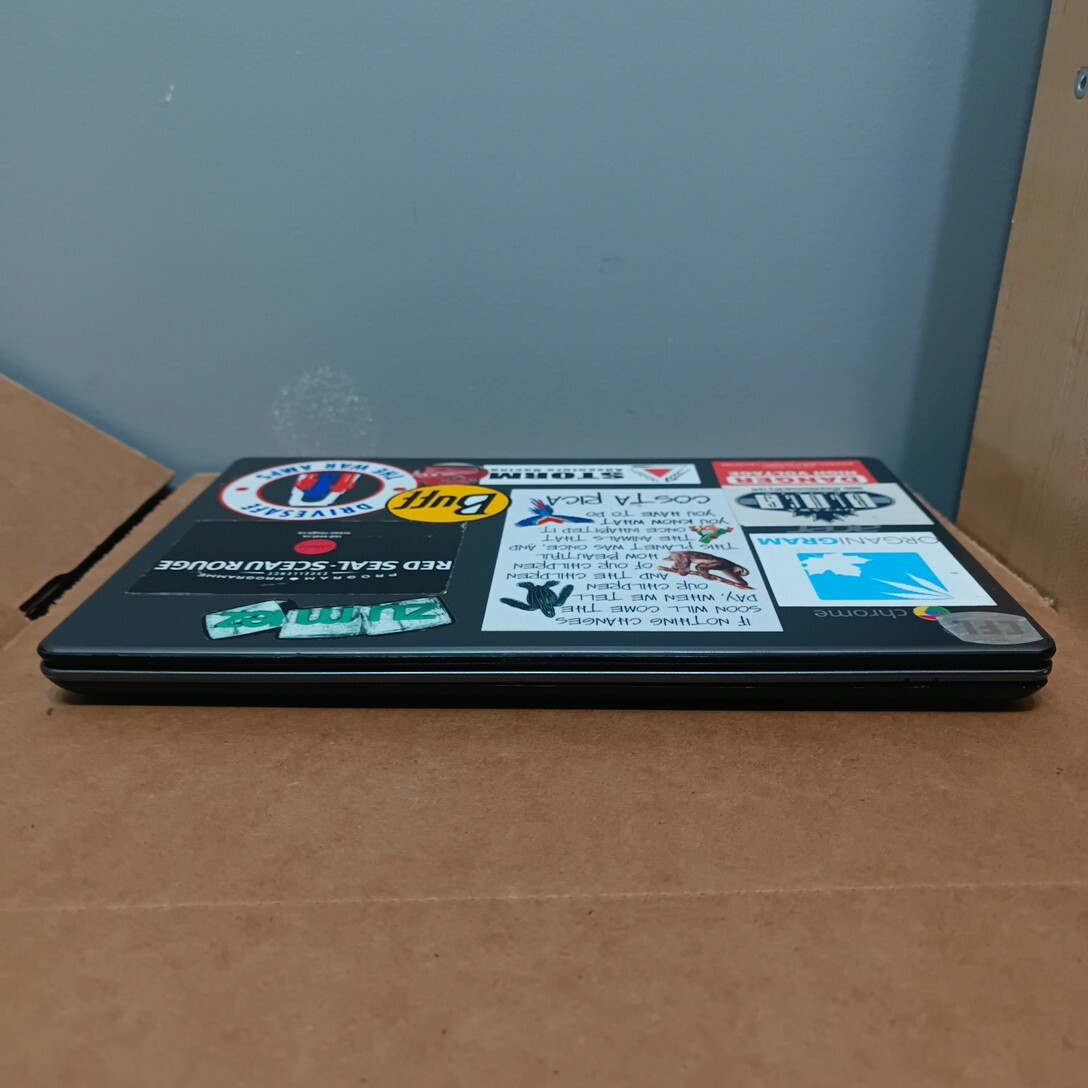 Acer C720-2800 ZHN Chromebook 64GB M.2 NGFF SSD Gray Celeron 2955U 4GB RAM