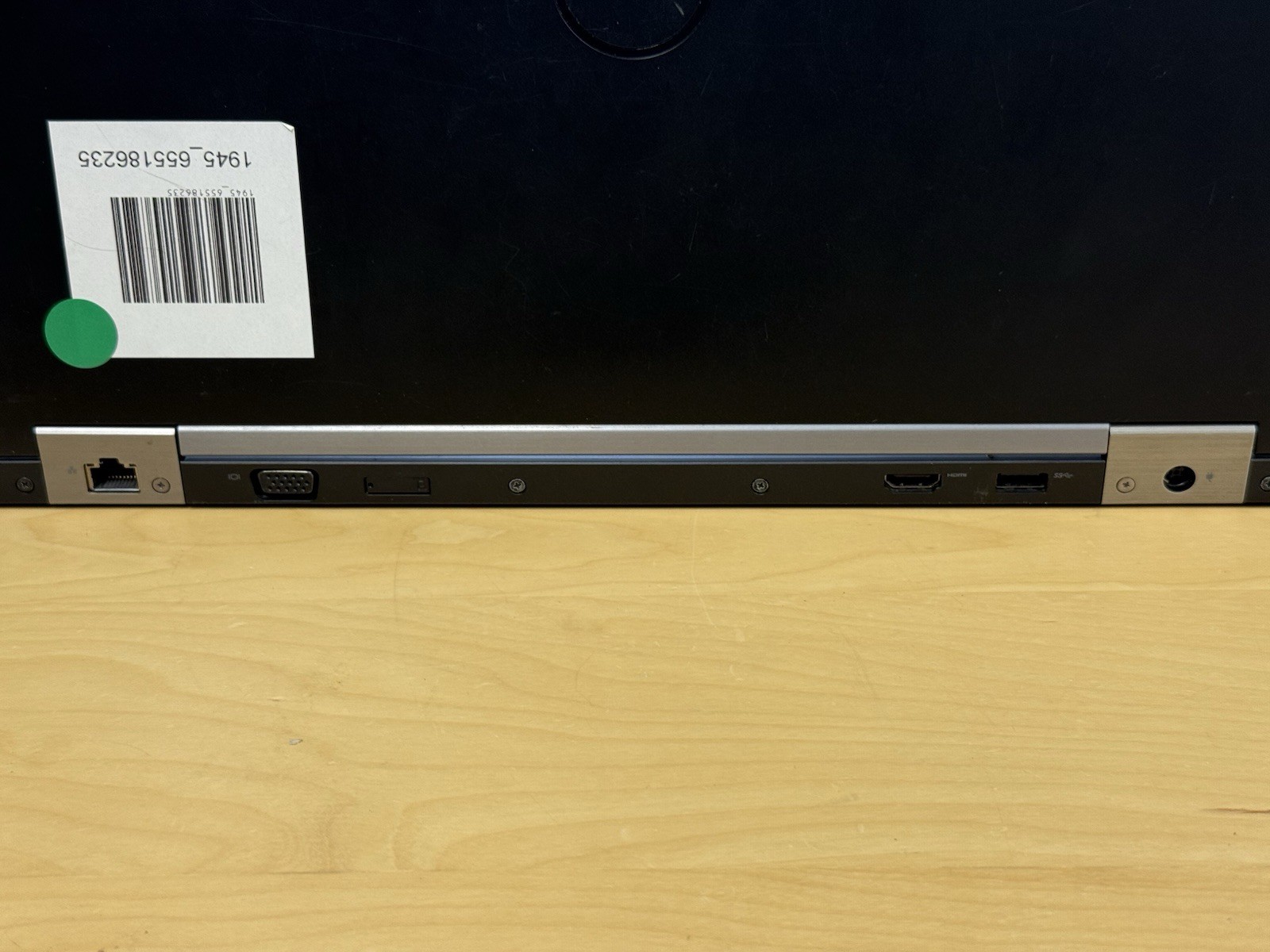 DELL LATITUDE E5570 INTEL CORE I5-6300U 2.40 GHz 8GB RAM NO HDD / BATT – READ