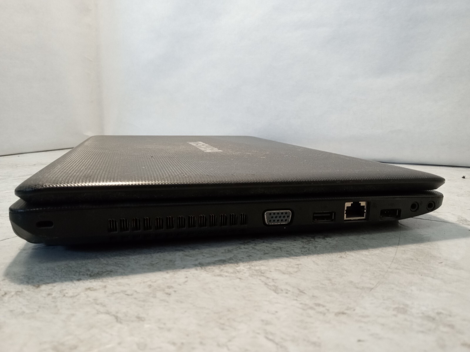 Toshiba Satellite C655D-S5084 15.6″ Laptop AMD Athlon II P340 *READ* -FM