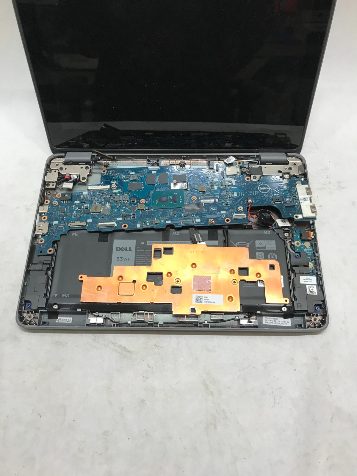 Dell Latitude 3120 11″ Intel Celeron 4GB RAM NO SSD/OS For Parts READ DESC! _ DW