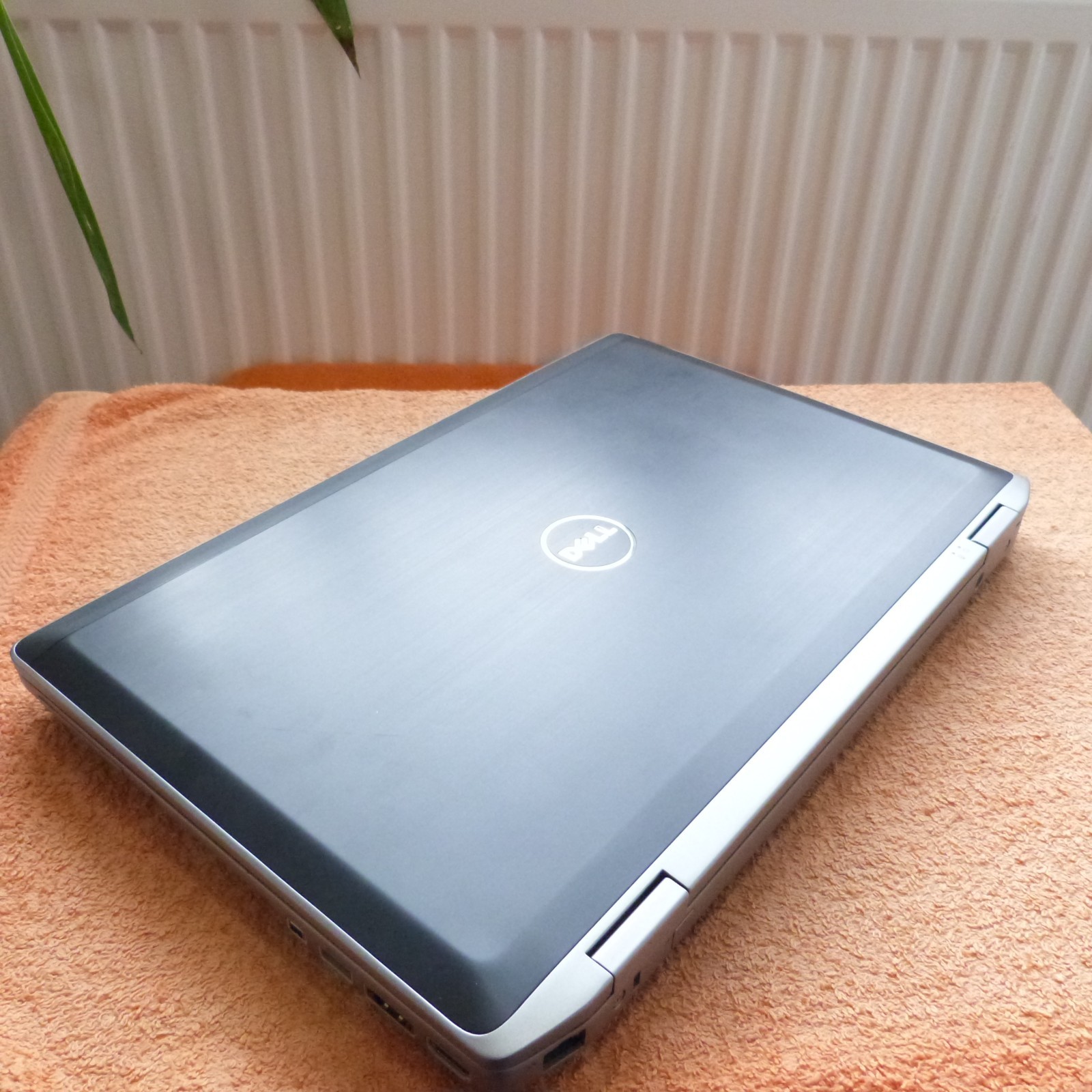 XXL LOT with DOCK Dell E6520 METAL Business 15″ HD l Windows 11 SSD TURBO i5