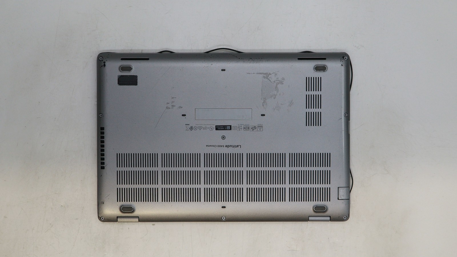Dell Latitude 5400 Chrome 14″ i7-8665u 16GB 64GB – Fair READ DESC