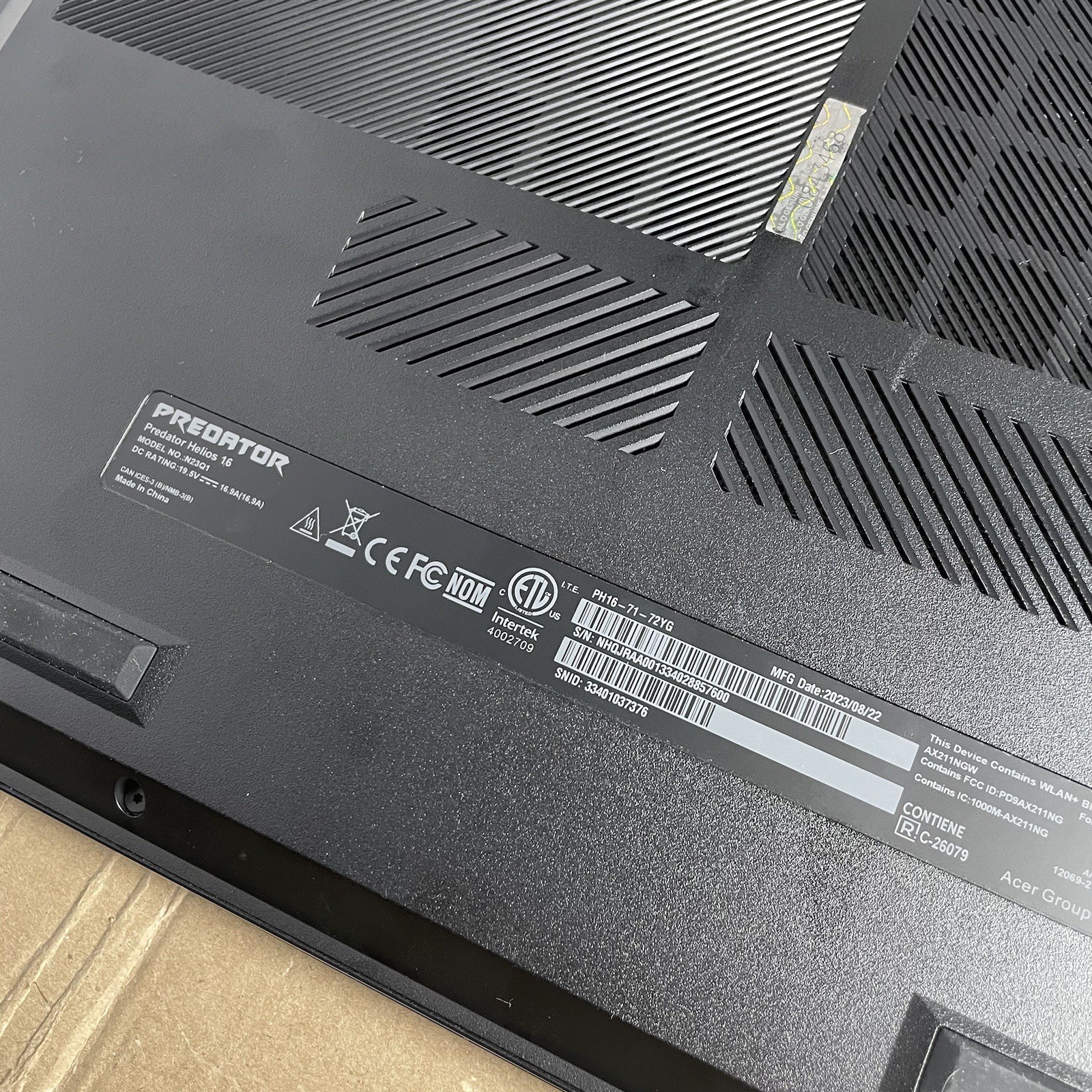 Acer Predator Helios 16 PH16-71 Geforce RTX 4070 i7-13700HX 16GB RAM 1TB SSD