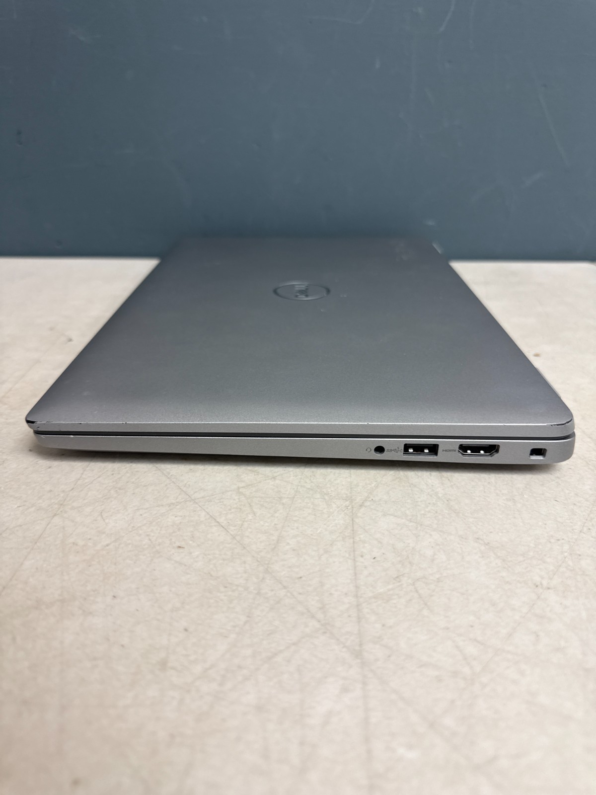 Dell Latitude 5450 14″ Intel Ultra 5 135U 16GB DDR5 256GB SSD