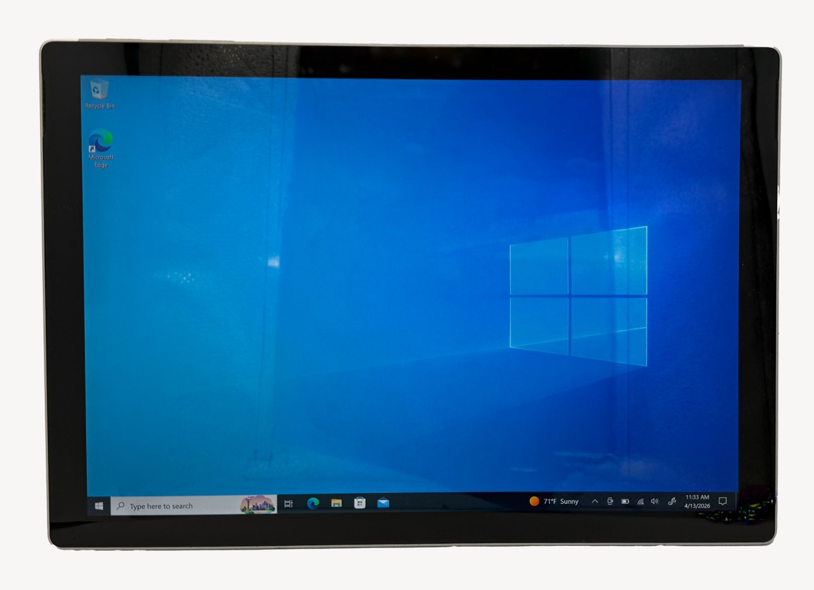 Microsoft Surface Pro 5 1796 i5-7300 2.6GHz 8GB RAM 256GB SSD Windows 10