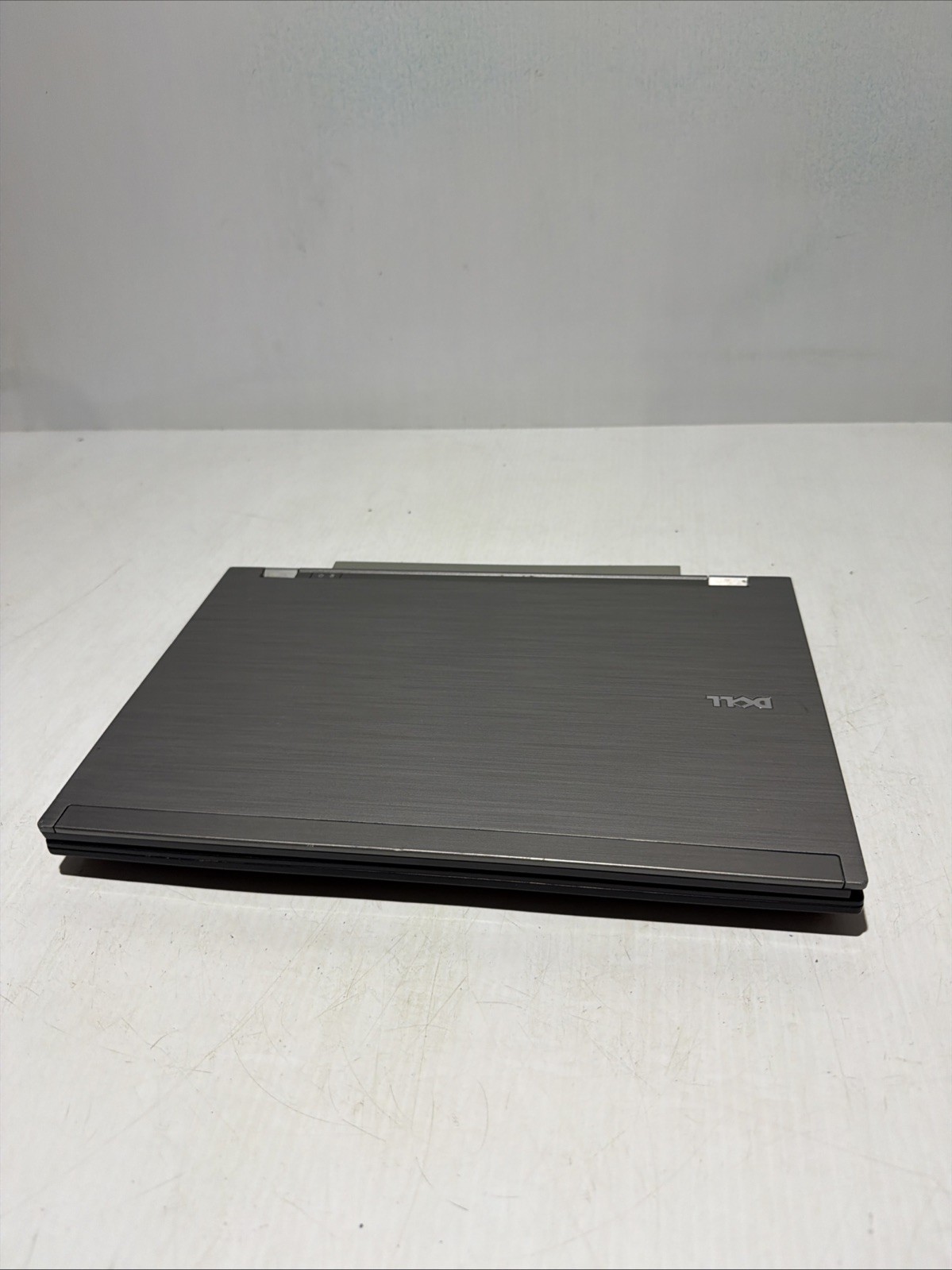 Dell Latitude E4310 14″ Laptop i5 M540 8gb Ram No Drives Boots Bios No P/S