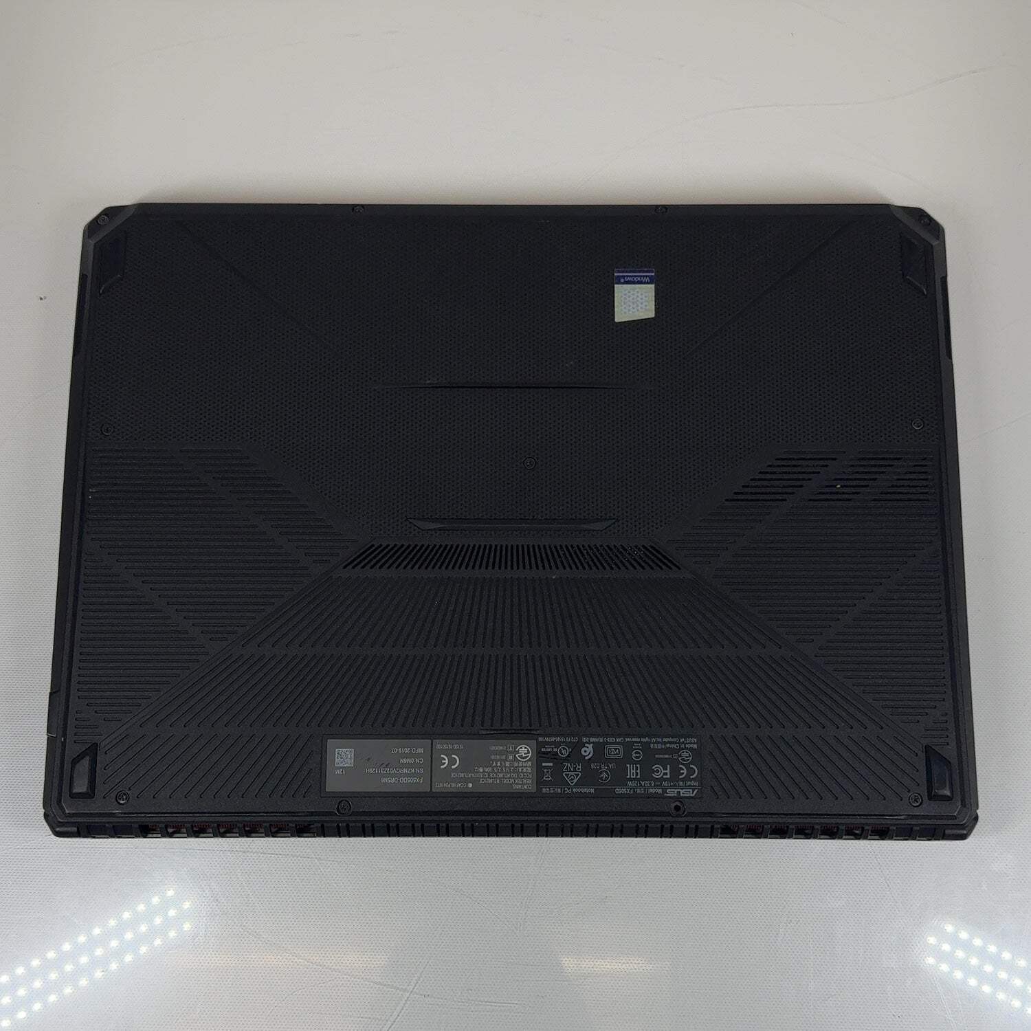 Asus TUF Gaming FX505DD Ryzen 5 3550H 8GB RAM 250GB GeForce GTX 1050