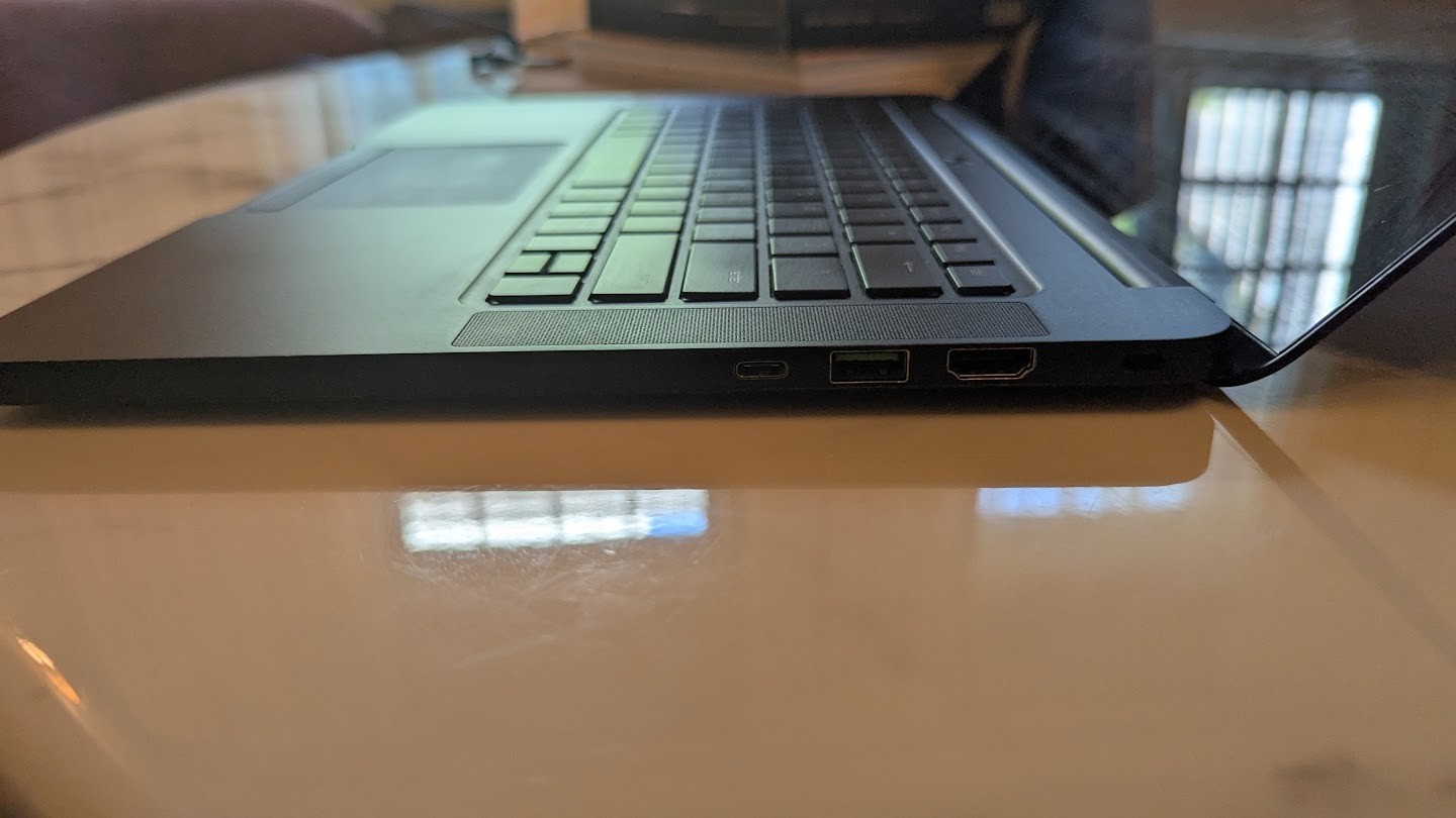 Razer Blade 14 2016, 1060GTX, 3200×1800 QHD+, 1TB Hard Drive, 2x power supplies