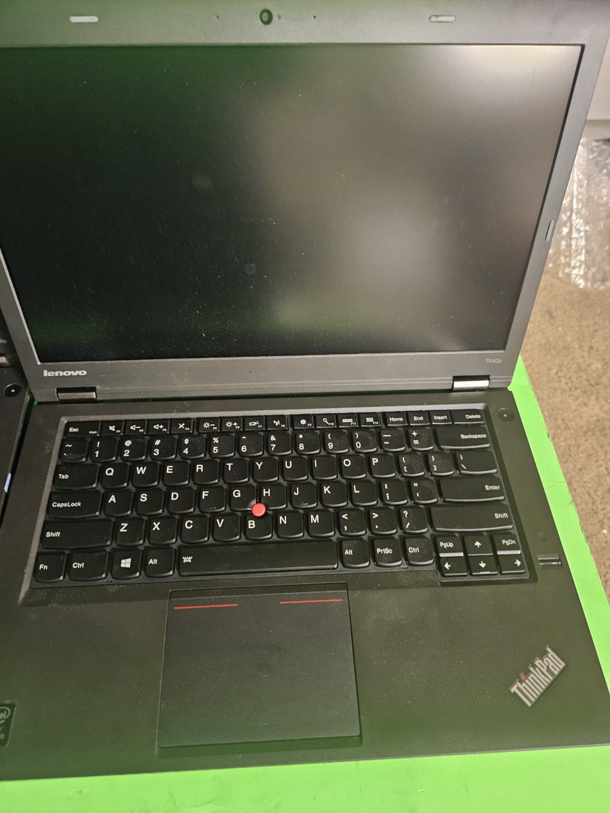 Lot of 34 Lenovo Thinkpad T440 T440P T450S AND OTHERS WITH BATTERYS