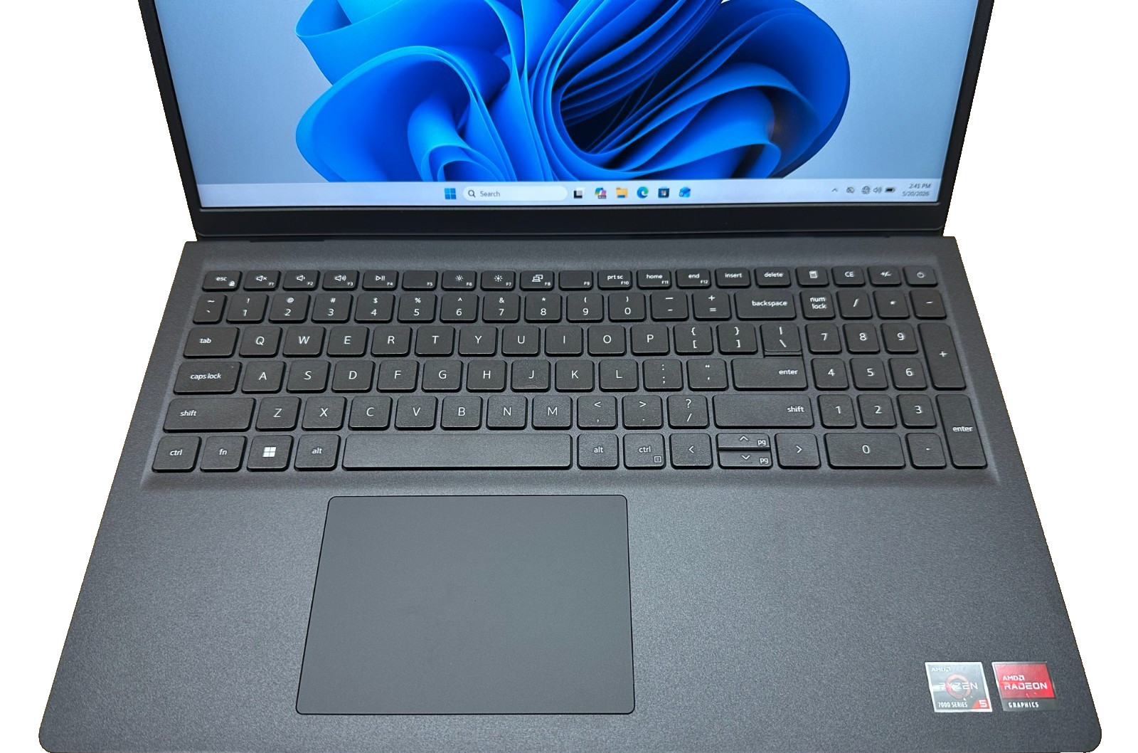 DELL PRO 15 LAPTOP AMD RYZEN 5 7520u @ 2.80GHZ 8GB RAM 588GB SSD (lp713)