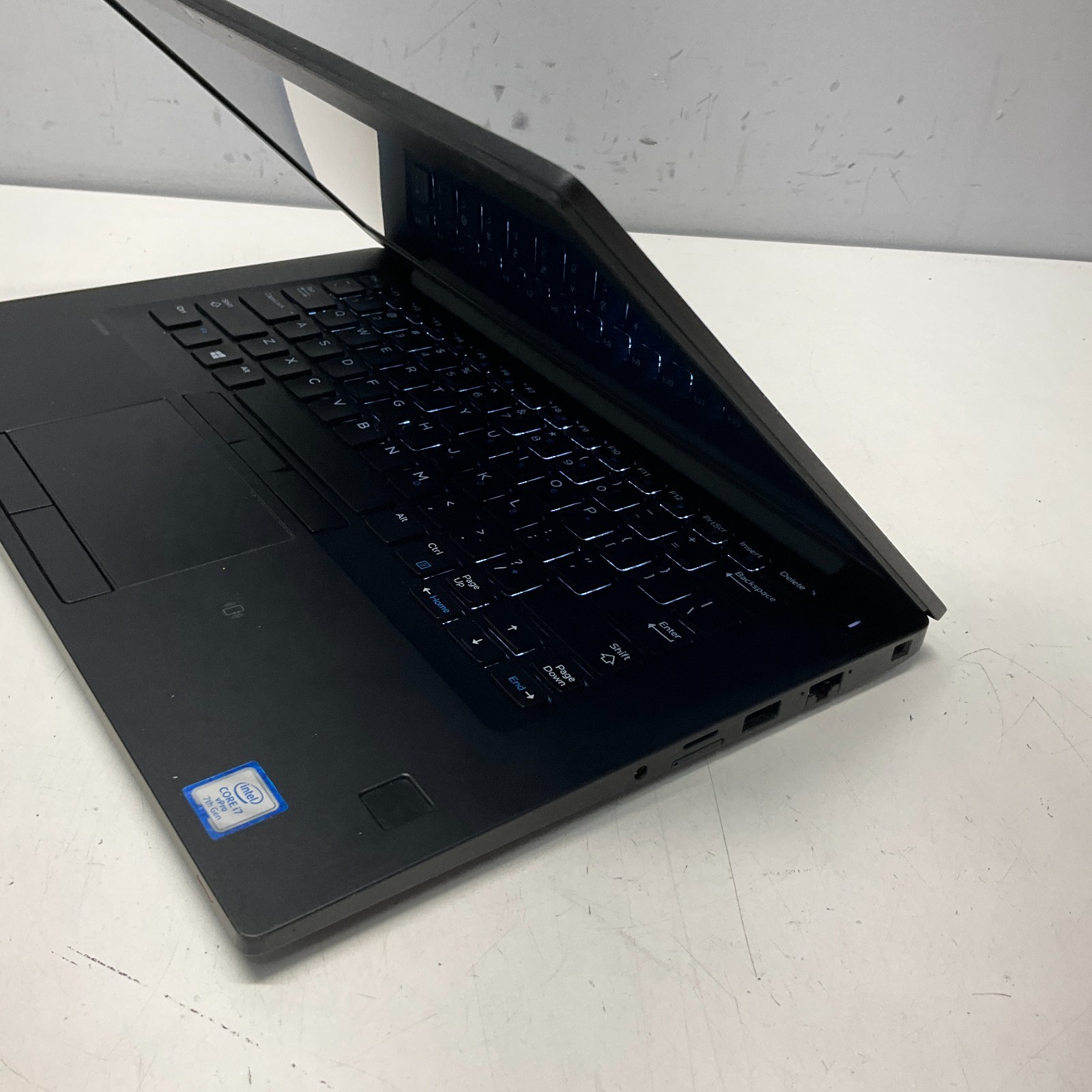 Dell Latitude 7480 Laptop Intel Core i7-7600U @ 2.80 GHz 8GB 256GB SSD Win 10