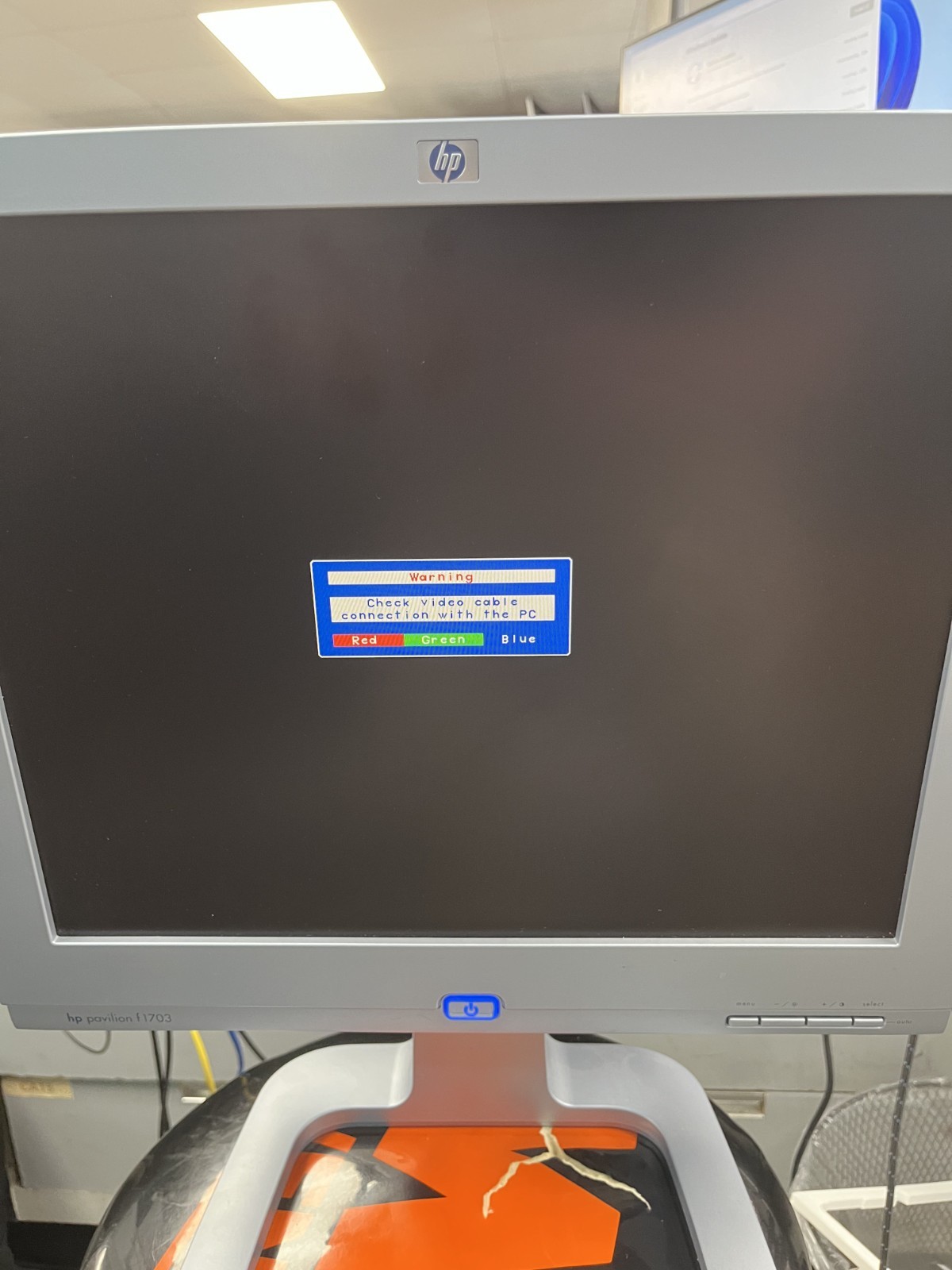 hp pavilion f1703 USED IN BOX Vintage monitor