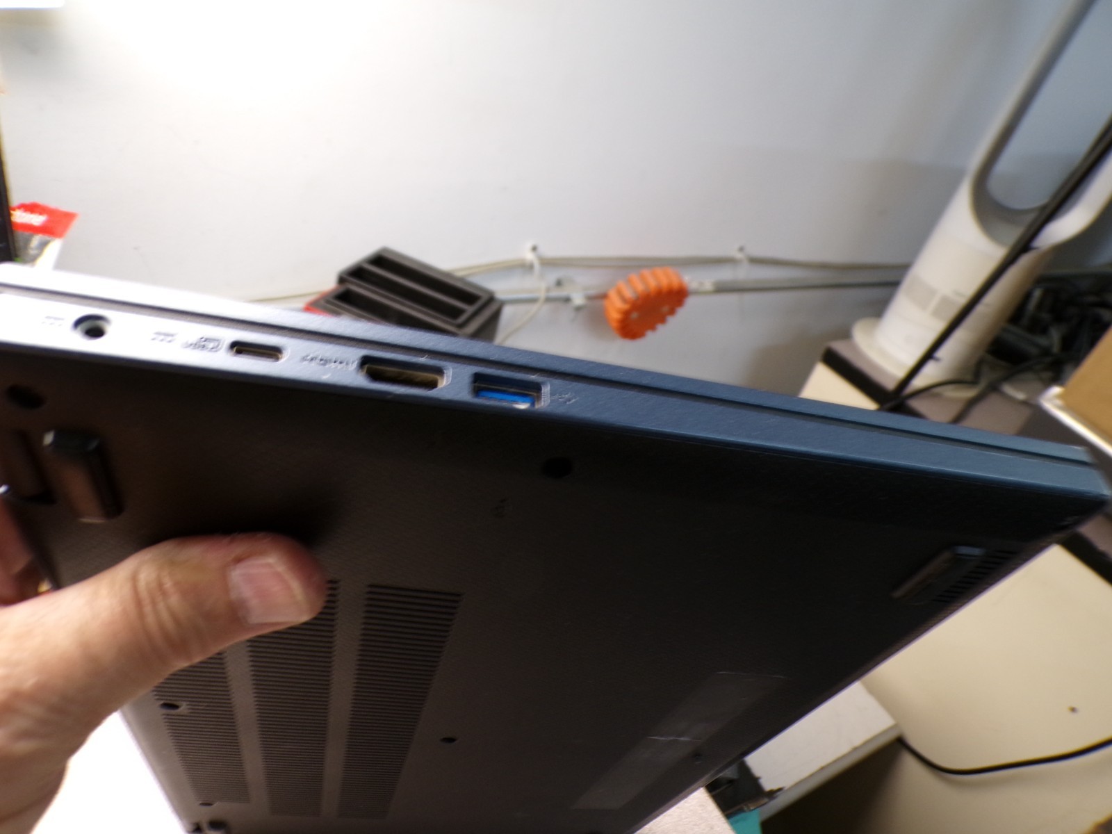 Acer Aspire 3 A315-24PT AMD Ryzen 5-7520U@2.80GHz 8GBLaptop #2378