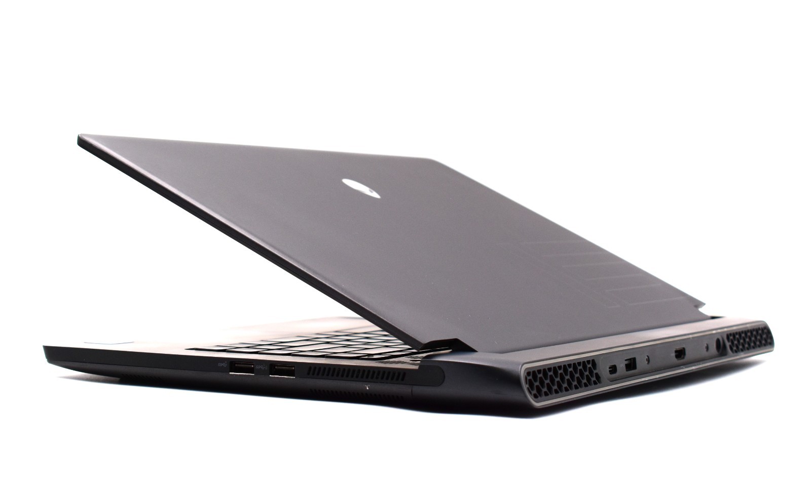 Alienware m15 R6 15.6″ – i7 – 16GB RAM – 1.5TB SSD – RTX 3060 – (UPGRADED SSD)