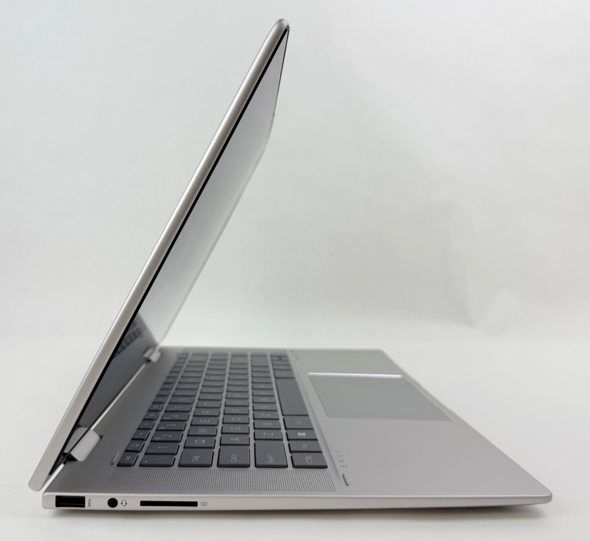 HP ENVY x360 15-fe0053dx 15.6″ FHD Touch i7-1355U 16GB 512GB SSD 2in1 W11H -READ