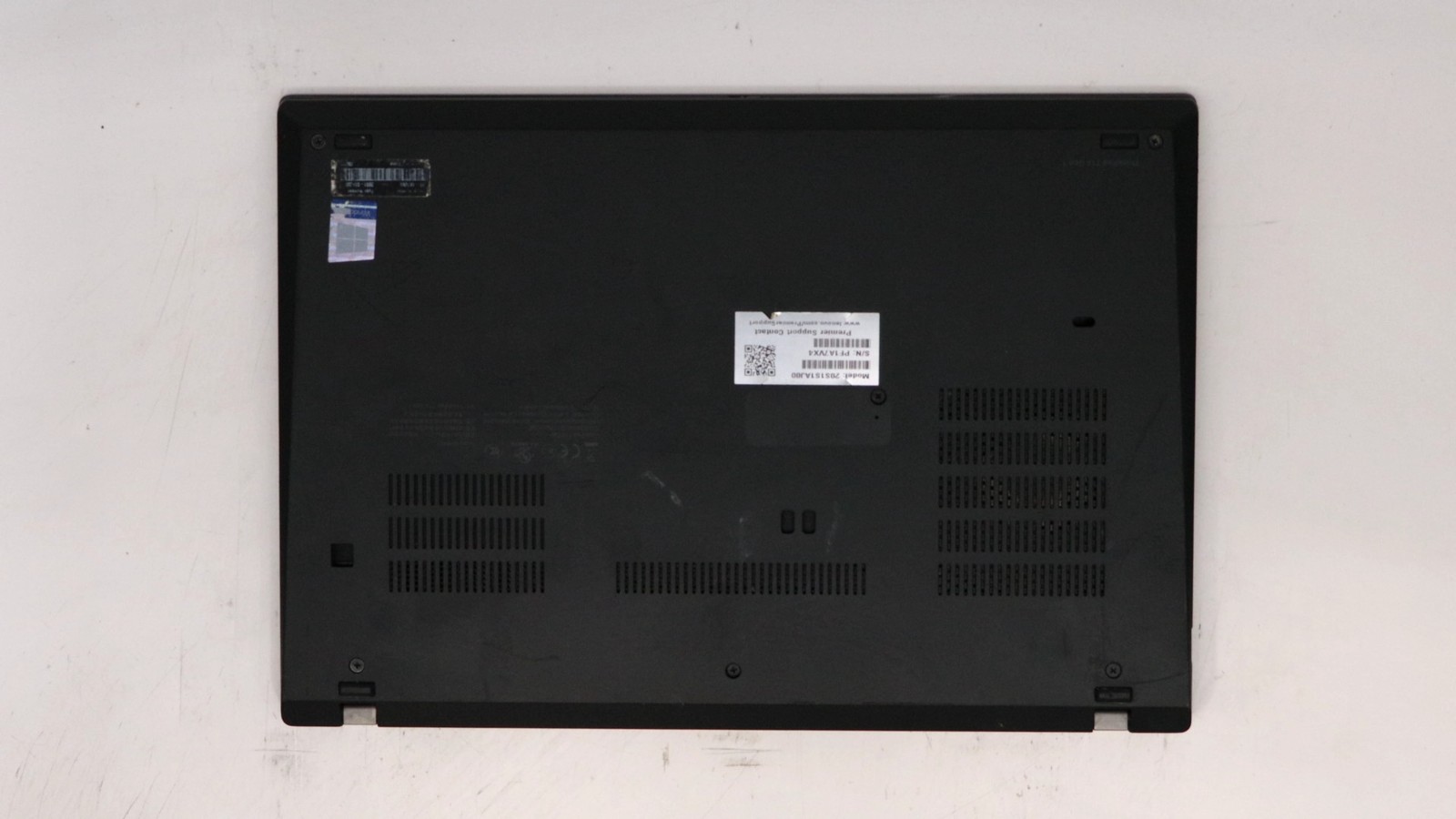 Lenovo ThinkPad T14 Gen 1 14″ i5-10210u 32GB 512GB – Good