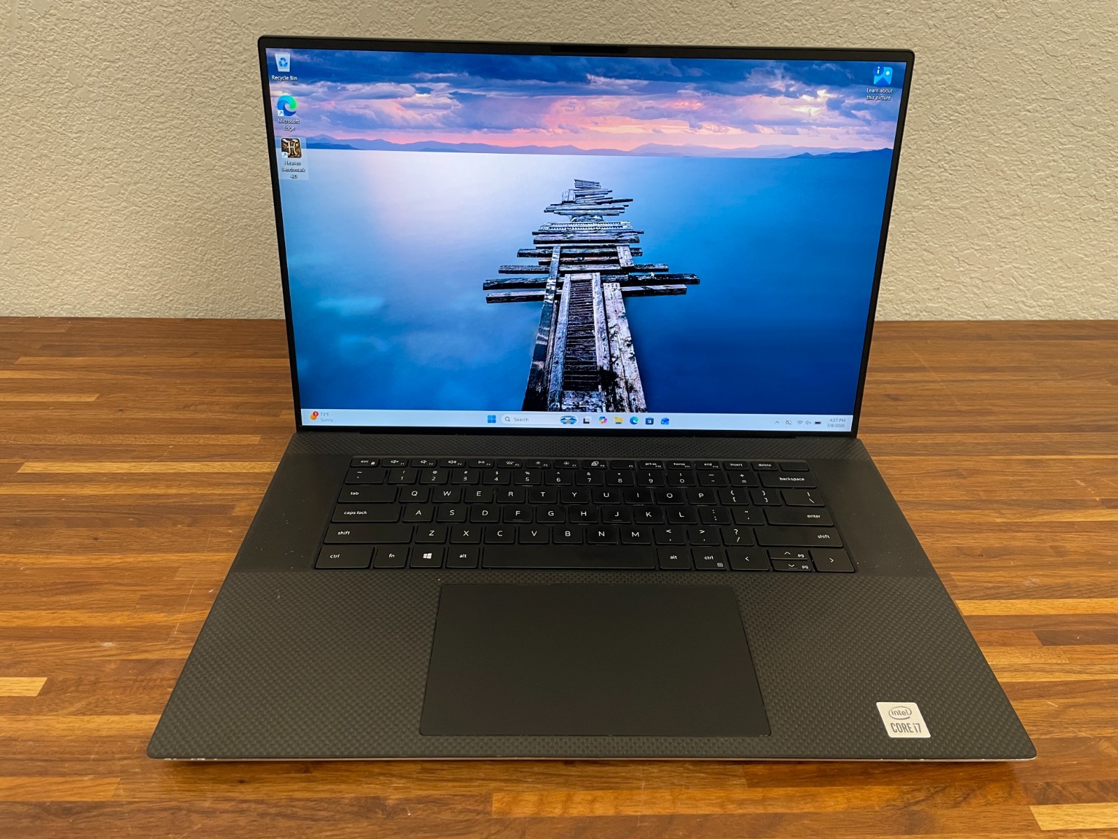 Dell XPS 17 9700 i7-10875H 2.3GHz 32GB RAM 1TB SSD RTX 2060 Win 11 Home