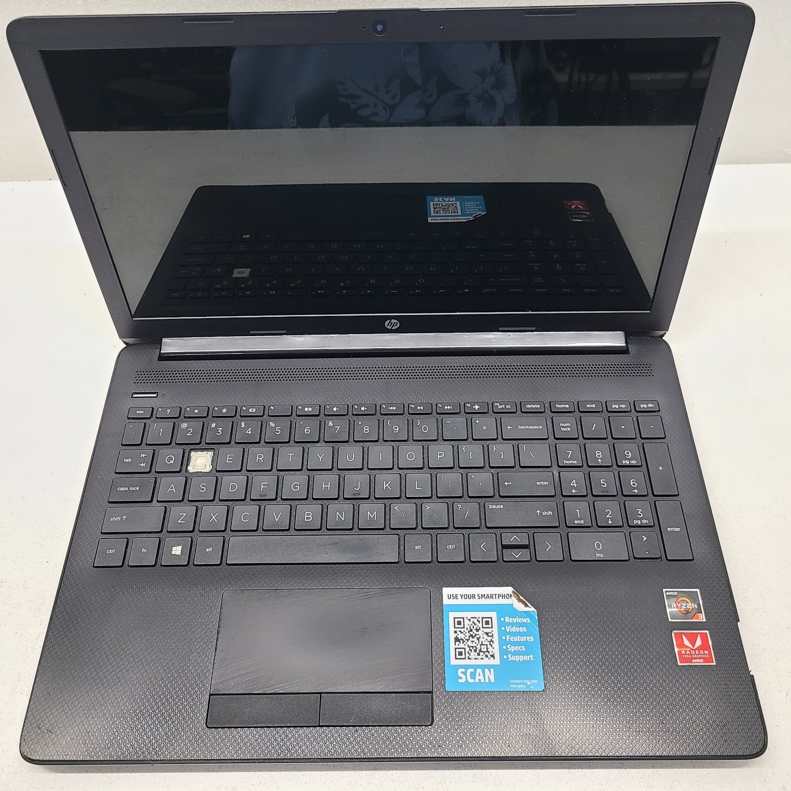 HP 15-DB1032NR 15.6″ Laptop AMD RYZEN 3 3200U NO RAM/HD/OS/POWER (FL)