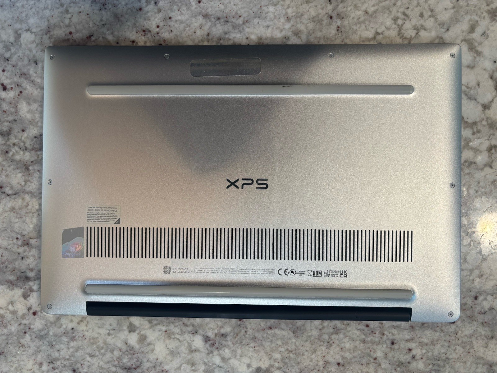 Dell XPS 13 9305 Silver Touch Screen Laptop i7 Windows 11 Pro w/ Charger