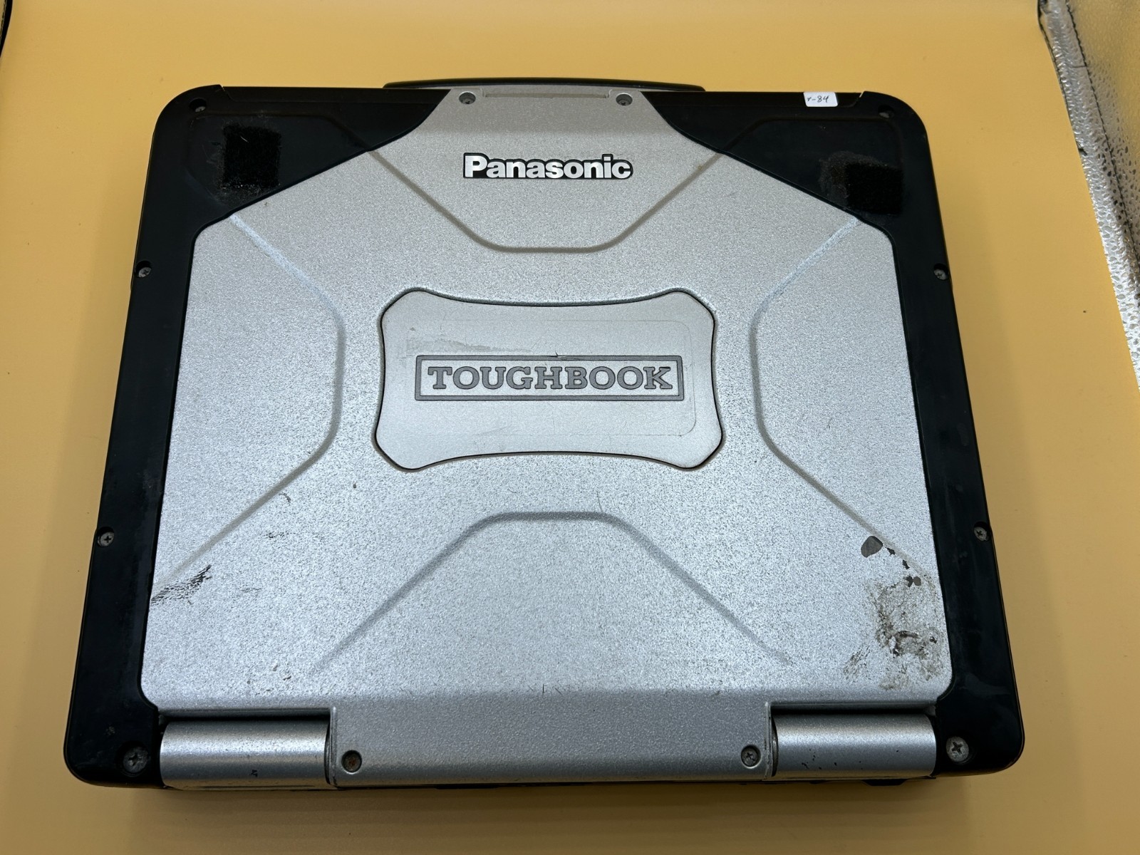 Panasonic Toughbook CF-31 MK5 Laptop i5-5300U 2.30GHz 8GB RAM Without Storage