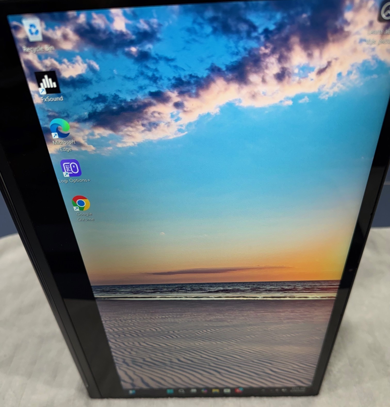 Lenovo Yoga C930-13IKB 13.9” (512 SSD, Intel Core i7-8550U, 1.8GHz, 16GB…