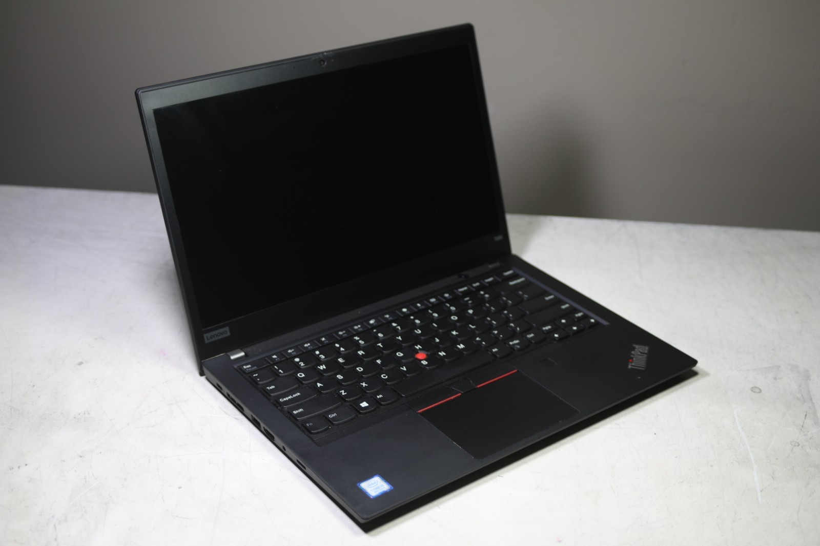 Lenovo ThinkPad T490 Intel Core i5-8265U CPU 1.60GHz-8GB RAM-256GB NVMe-NO OS