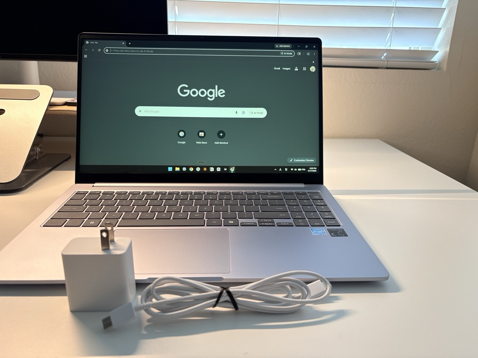 Samsung Galaxy Book4 Edge 15.6″ SnapDragon X 16GB 1TB SSD Win 11 Silver (2024)