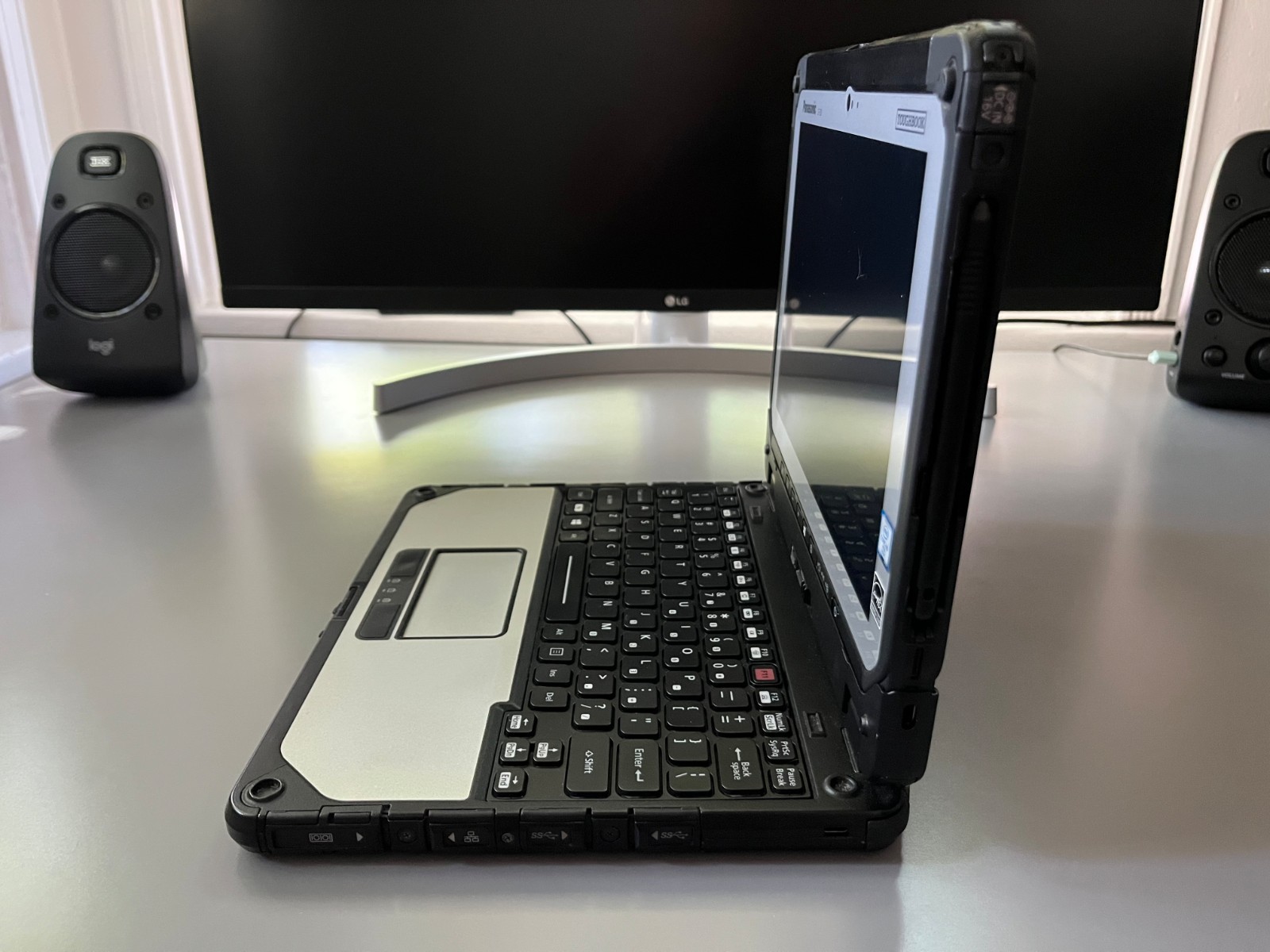 Panasonic Toughbook CF-20, MK1, 128GB, 8GB, Touchscreen 1330 Hours