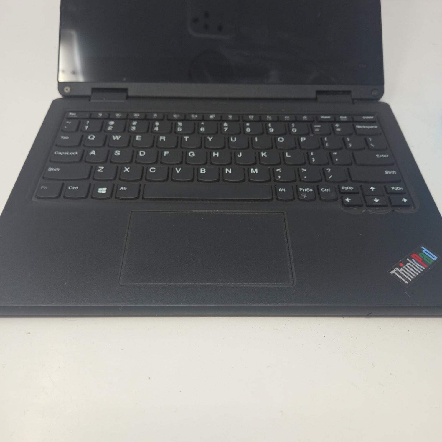 Lenovo Think Pad 11e Gen 6 CS20 11.6″ m3-8100Y 1.1GHz 8GB RAM 128GB SSD
