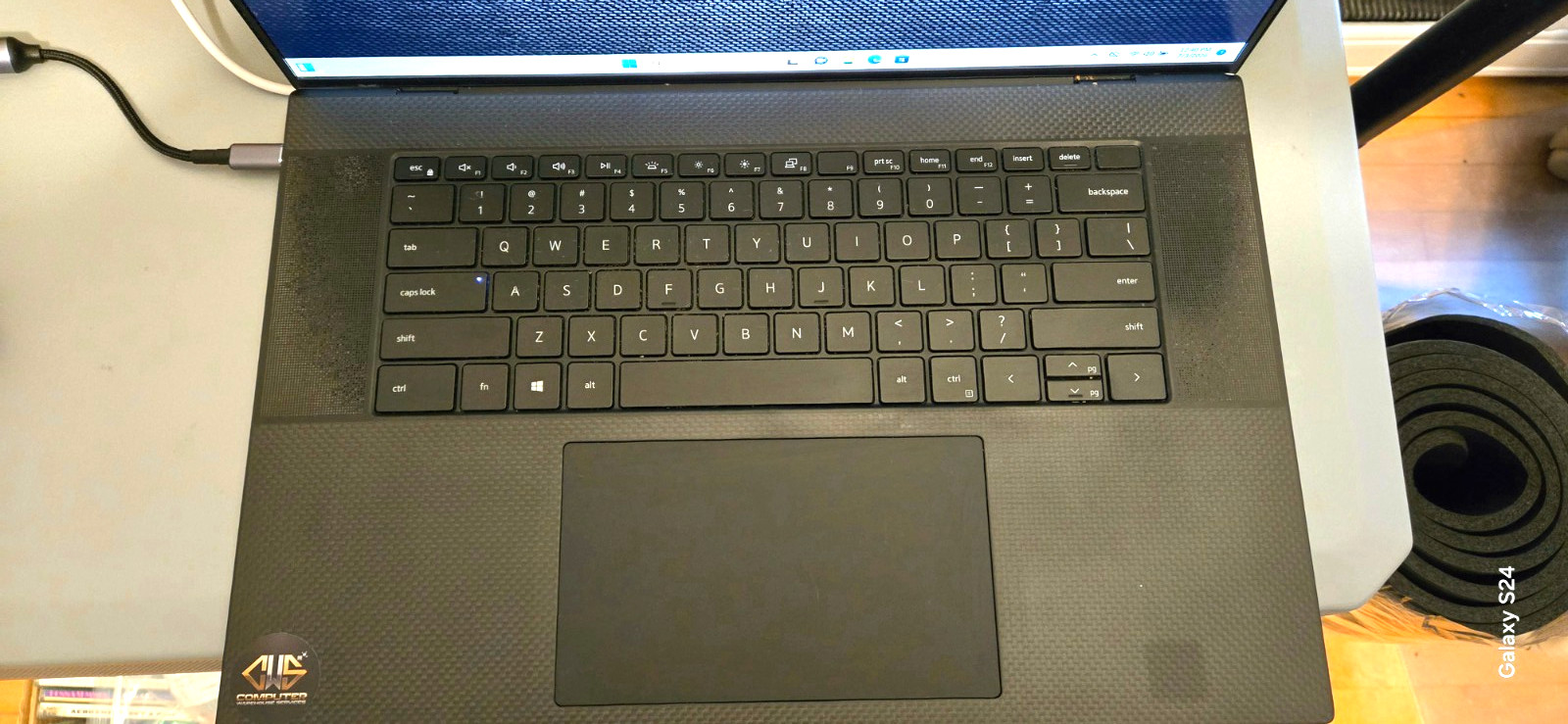 Dell XPS 17 9710 Silver FHD+ i7-11800H 2.30GHz 16GB 512GB SSD Very Good